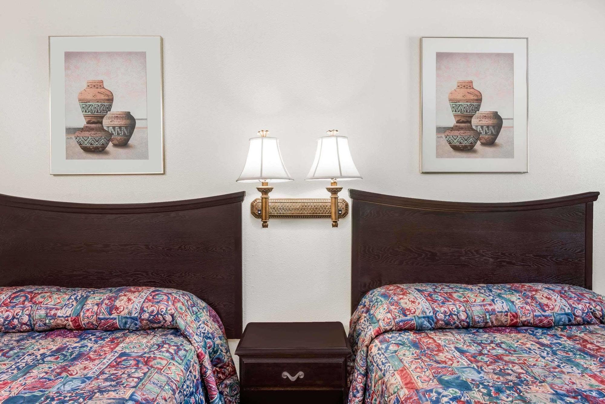 Kansas Inn Independence Экстерьер фото