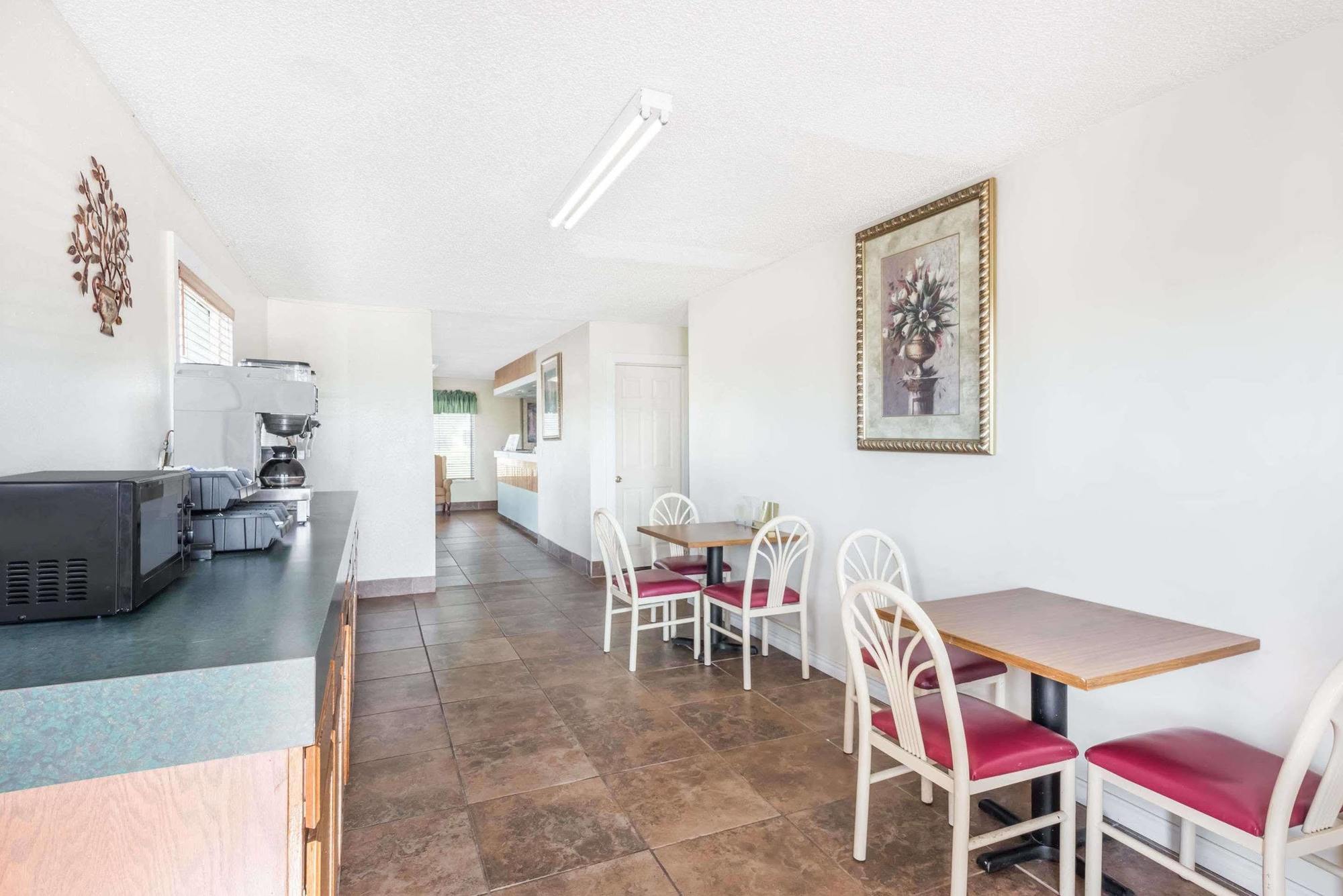Kansas Inn Independence Экстерьер фото